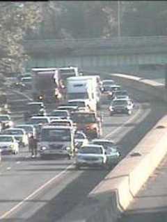 Update: 2-Car Crash Cleared From I-95 In Bridgeport