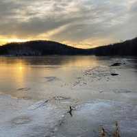 <p>The man went under about 100 yards from shore at the Monksville Reservoir in Ringwood.</p>