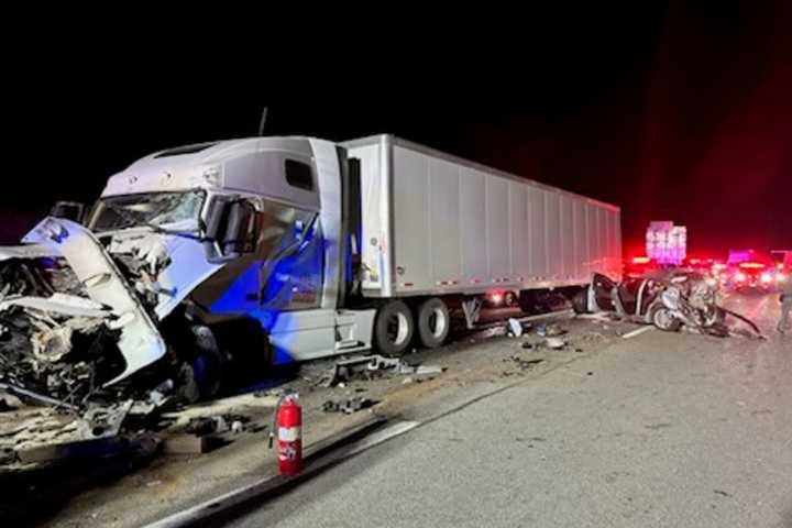 Woman Seriously Injured In Multi-Vehicle Crash In Montgomery