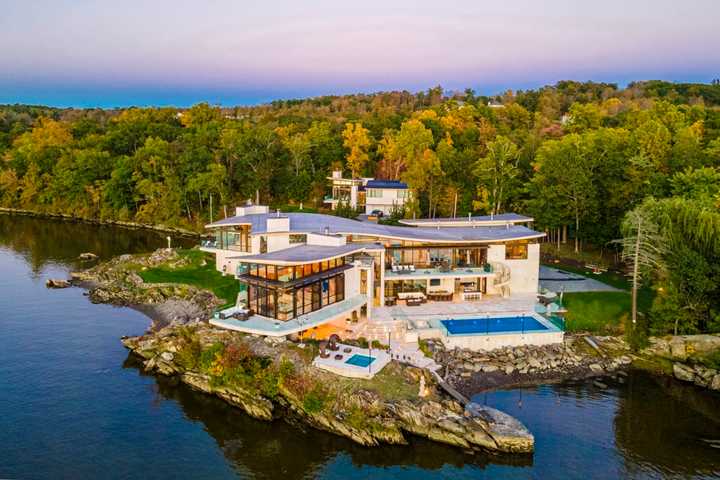 Dutchess Estate Overlooking Hudson River Hits Market At $45,000,000