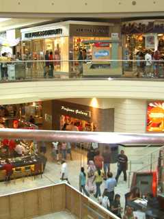 'Who What Wear' Coming To Garedn State Plaza In Paramus