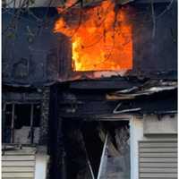 <p>At last 12 residents were left homeless following a fire at an apartment complex.</p>