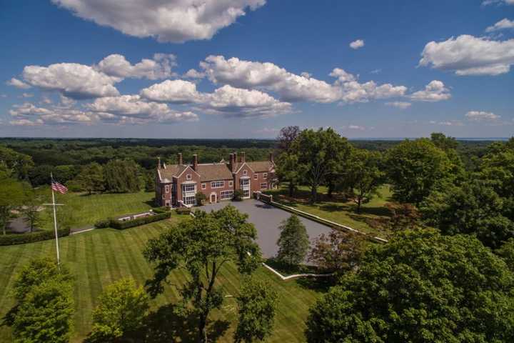 Round Hill Manor, one of the greatest estates in Greenwich, has hit the market for $39.9 million.