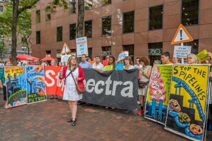 Algonquin Pipeline Foes Demand U.S. Senators Take Action To Halt Project
