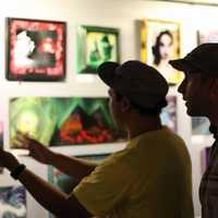 <p>At ARTxSOULNJ events, a DJ spins records in a pop-up gallery space.</p>