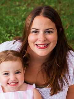 Westchester Blogger Helps Busy Moms Navigate Parenthood