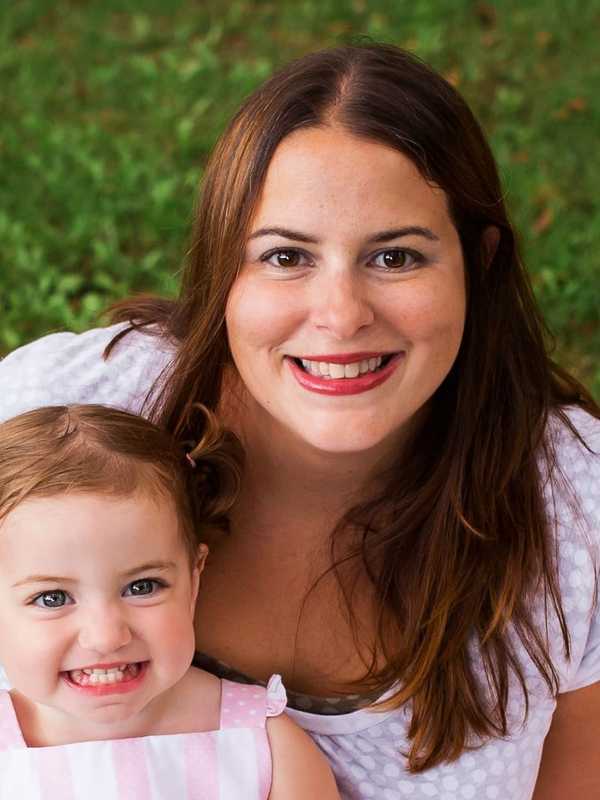 Yonkers Blogger Helps Busy Moms Navigate Parenthood