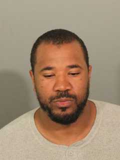 Danbury Police Bust Suspected Drug Dealer In His Car