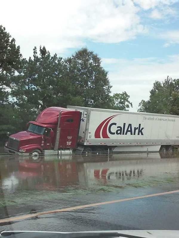 Red Cross Seeks Connecticut Volunteers For Lousiana Flood Relief Efforts