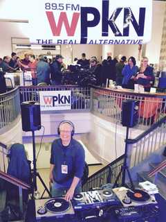 Reviving Vinyl: WPKN's Music Mash Spins Into Downtown Bridgeport