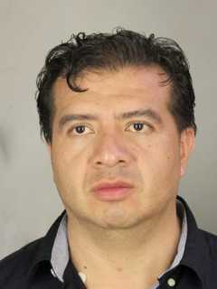 Freeport Man Drove Drunk With Two Kids In Car In Massapequa Park, Police Say