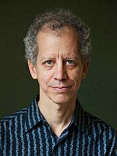 Putnam Musician Leads New Bands, Playlists In New York Performances