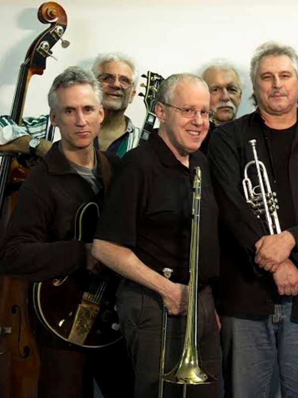 Summer Kicks Off With A Bang At Arts On The Lake