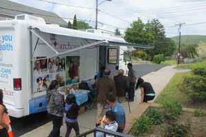 ArchCare, HRHCare Mobile Health Partnership Launch New Mobile Health Center