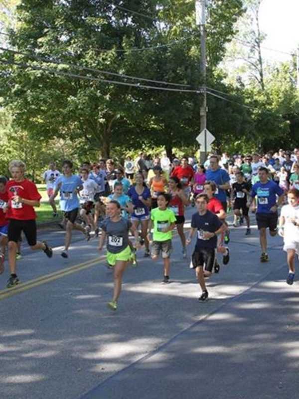 Midland Park Bank Readies Woodland Park Charity Run