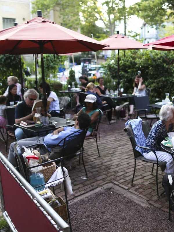 Nyacks' Art Cafe Vies For Win In DVlicious Outdoor Dining Contest