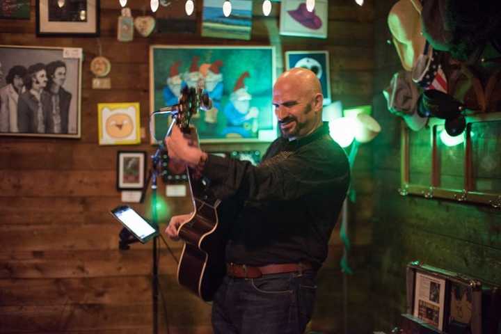 New Rochelle Musician Preps For New York City Performance