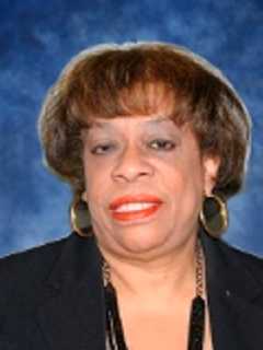 Mount Vernon Defends Recreation Official's 32 Percent Pay Raise