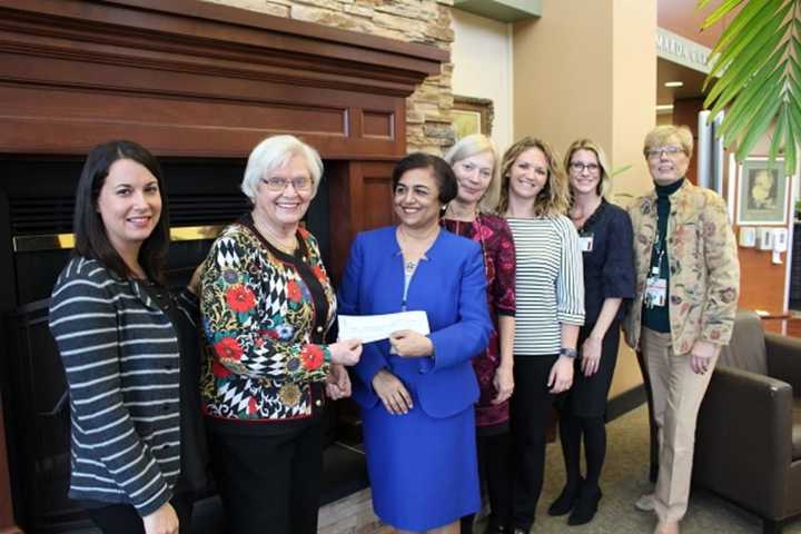 Putnam Hospital Auxiliary Kicks Off Donations For New Mammography Machine