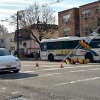 <p>Bus crash at the corner of South Summit Avenue near West Pleasantview Avenue around 2 p.m. Monday, Dec. 5.</p>