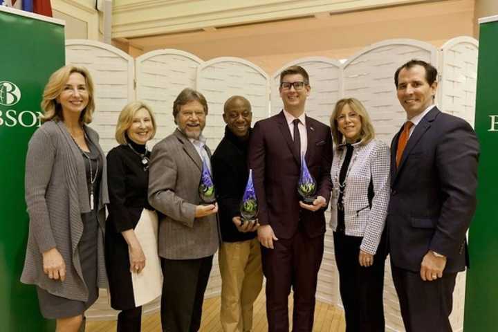 Yonkers Bakery Guru Wins Award For Social Innovation