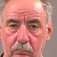 Knife-Wielding Ex-Con Caught After Threatening Pizza Makers, Wayne PD Says
