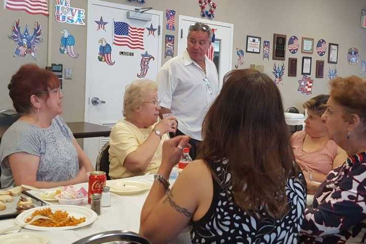 PHOTOS: Saddle Brook Seniors Enjoy Beefsteak Dinner