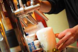 Oakland Pub Pours Local Brews To Protect Local Water