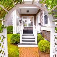 <p>The walkway leading to Bill Belichick's new Nantucket home.&nbsp;</p>