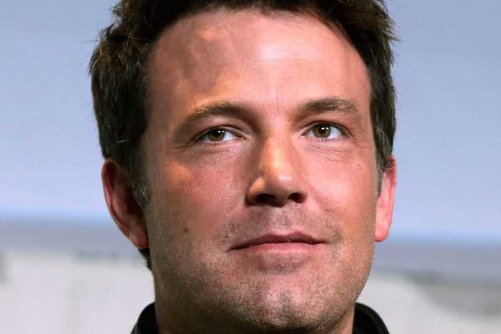 See Ben Affleck Dish Doughnuts While Working Boston-Area Dunkin' Drive Thru