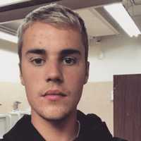 <p>Justin Bieber was spotted in Clifton.</p>