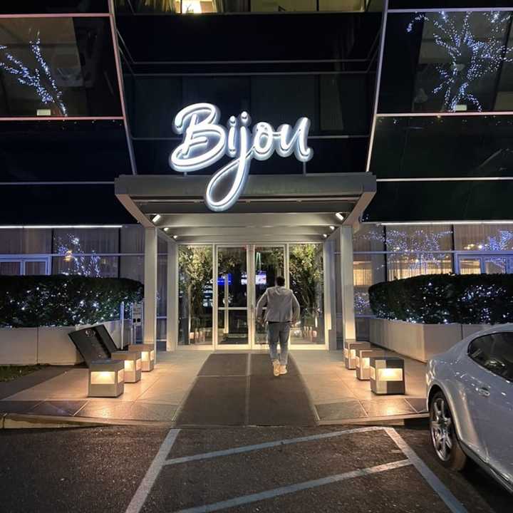 Bijou Restaurant entrance