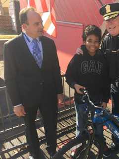 Bridgeport Detectives Get New Bike For 14-Year-Old Robbery Victim