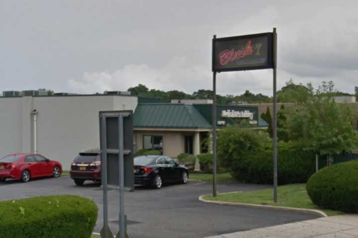 Man Accused Of Using Stolen Credit Card Numbers At Long Island Strip Club