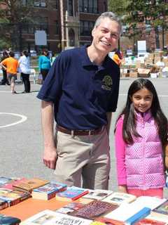 Bookworm's Dream: 10,000 Given Away In White Plains This Weekend