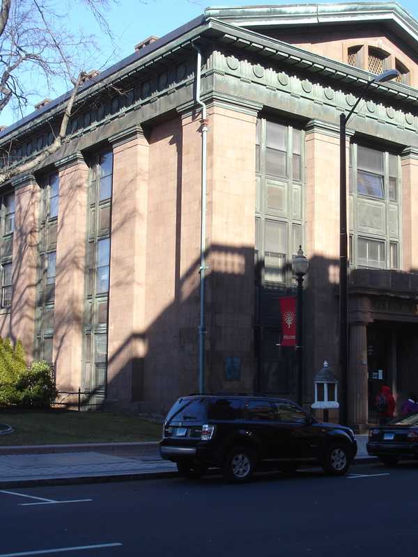 Mysterious Package Forces Brief Evacuation Of Bridgeport City Hall