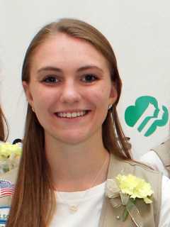 Brookfield Girl Scout Cooks Up Recipes For Pantry To Earn Gold Award