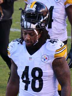 Former Pittsburgh Steeler Charged With Assault For Fight Over Phone At Walgreens In Tennessee