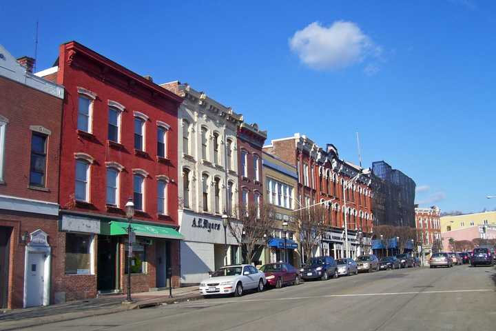 Village Of Ossining Gives Shoppers Gift Of Free Parking For December