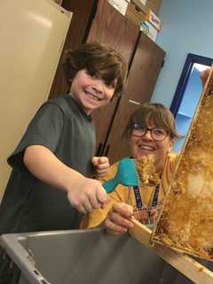 Croton Students Extract Honey In Lesson On Bees