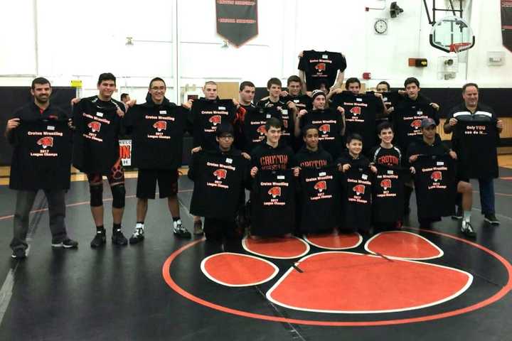 Croton-Harmon Wrestling Captures League Title