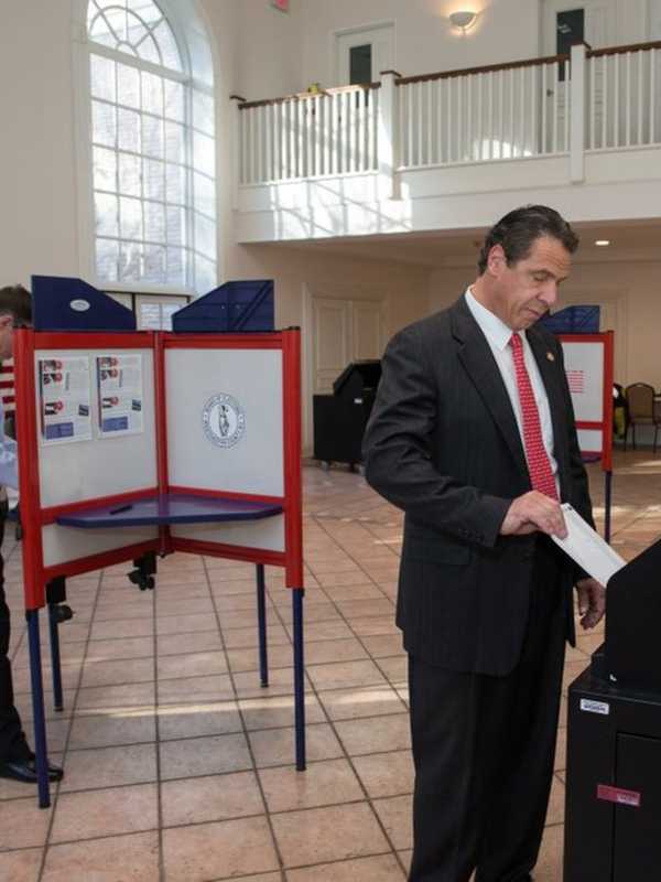 County Executives Supported By Cuomo Retain Posts