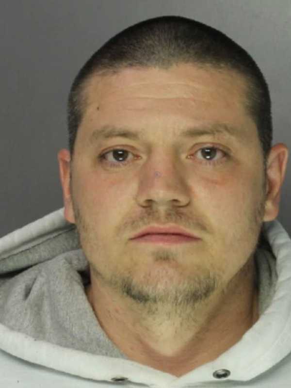 York County Felon Nabbed Following Arson Attempt, Standoff: Police