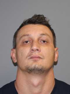 Norwalk Police: Man Tried To Buy iPad With Fake ID