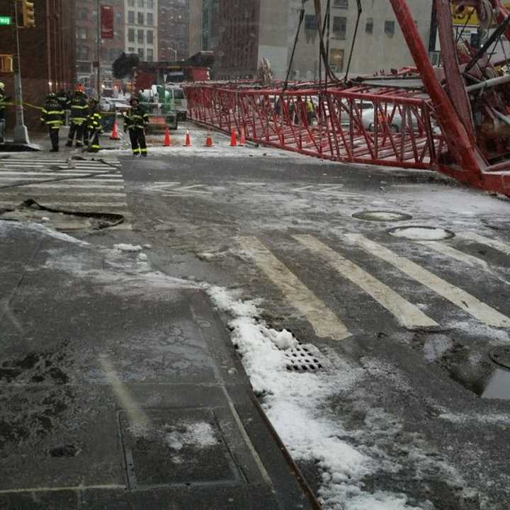 A crane collapsed in TriBeCa on Friday morning.