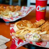 <p>The Raising Cane's platter.&nbsp;</p>