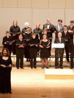 Cantiamo Choir Performs Lenten Concert In Weston