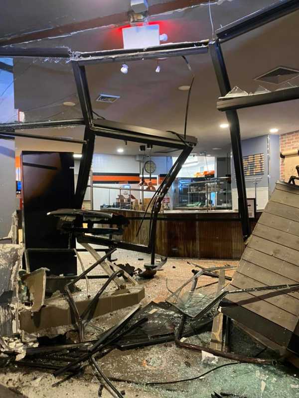 'We Do Not Have A Drive-Thru' Crash Temporarily Closes BBQ Restaurant