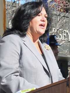 Assemblywomen Huttle, Caride Helping Bergen County Habitat's 'Women Build'