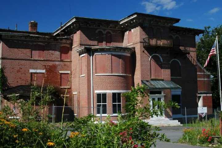 Carnwath Farms Buildings In Wappinger Labeled Condemned, Unoccupiable
